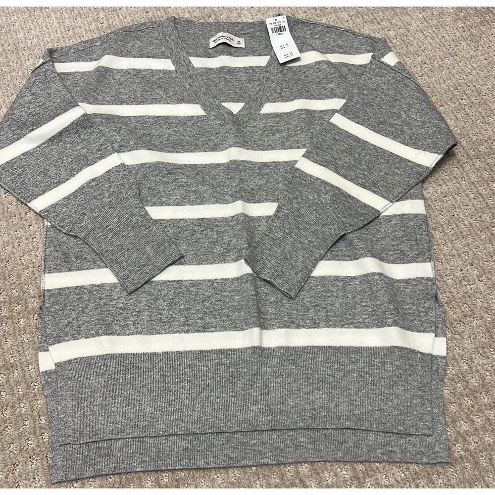 Abercrombie and Fitch sweater